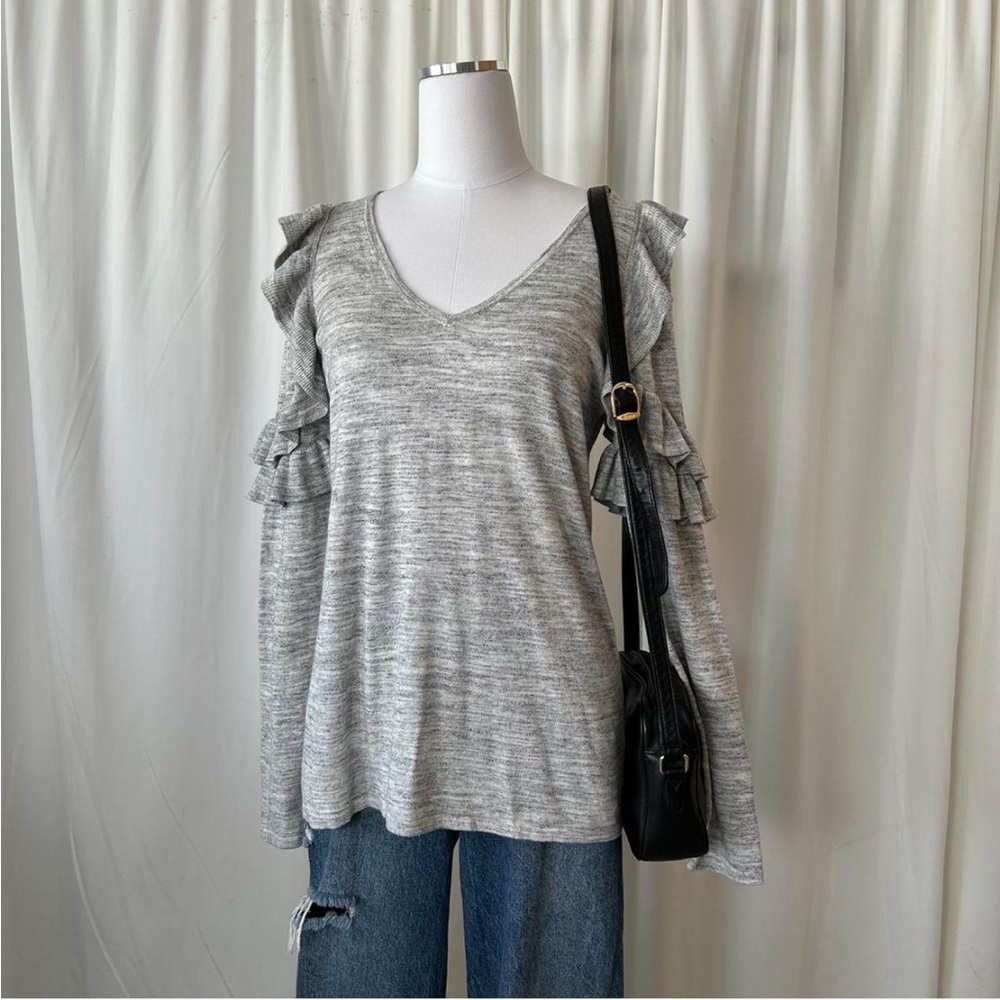 LILLY PULITZER FRESCA RUFFLE SHOULDER SWEATER size large. - Picture 2 of 8